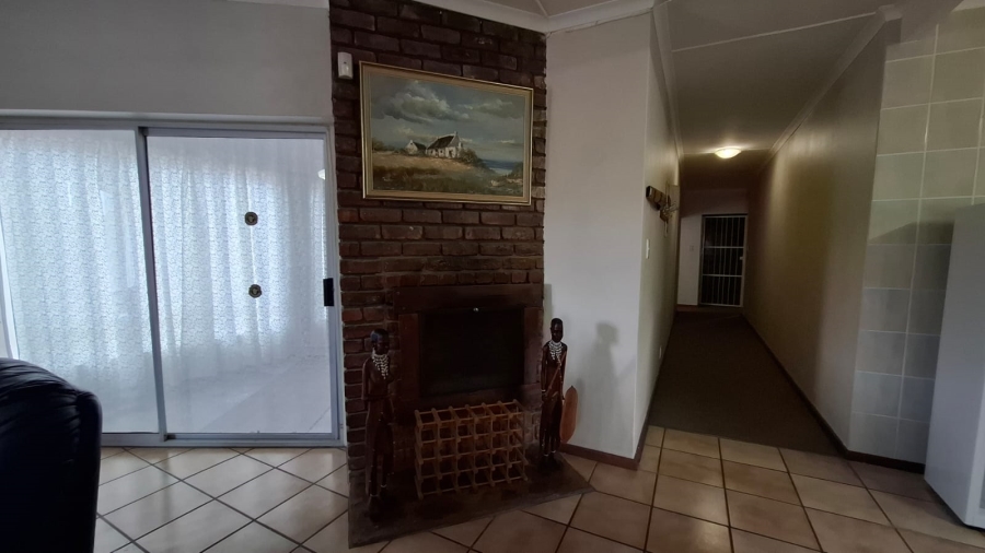 5 Bedroom Property for Sale in Witsand Western Cape